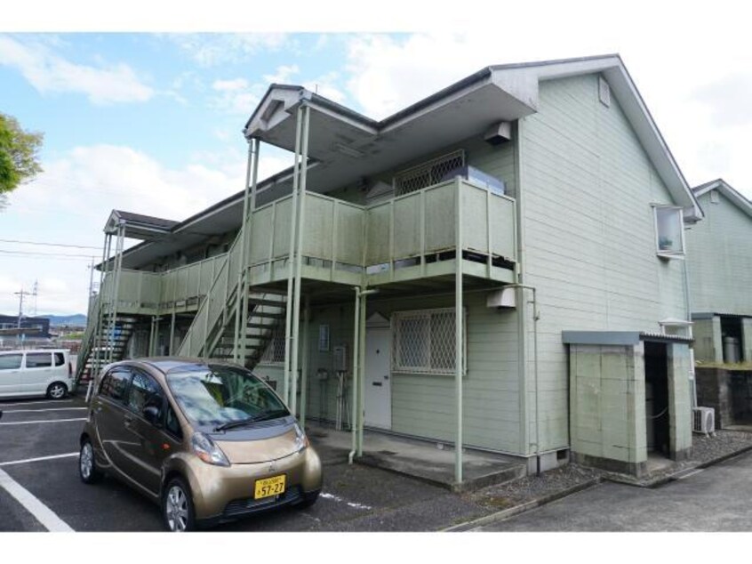  東海道本線<琵琶湖線・JR京都線>/石山駅 バス15分石山団地口下車:停歩3分 2階 築35年