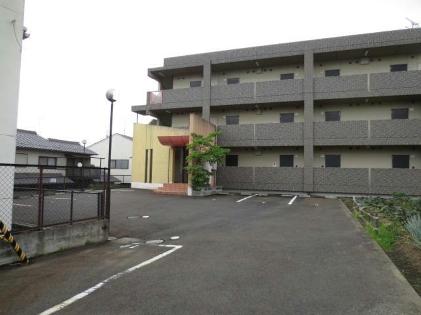  シェリール山﨑