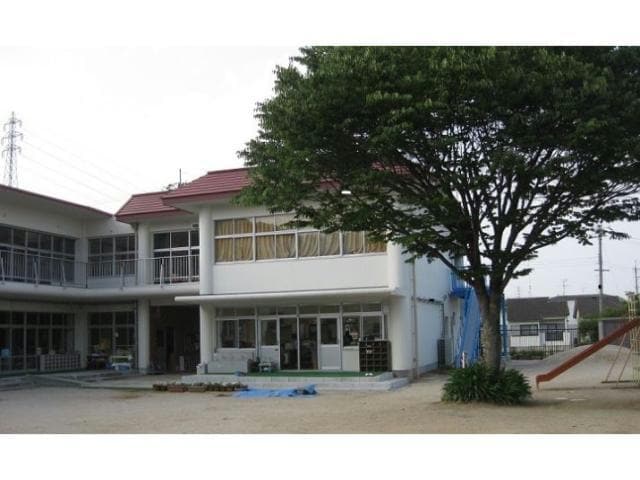 大津市立富士見幼稚園(幼稚園/保育園)まで832m コンステラベガ・若葉台