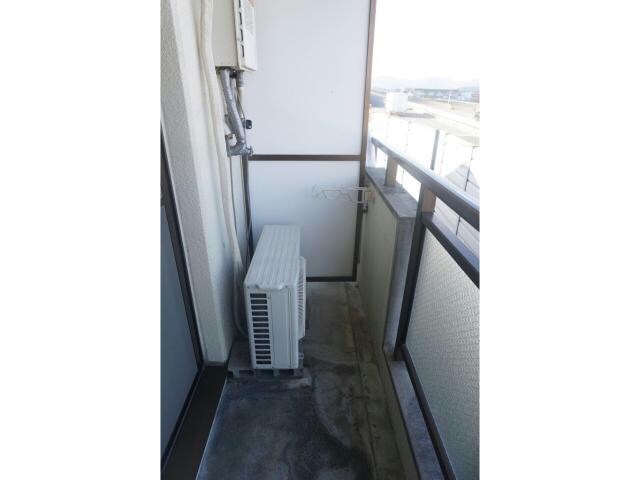  東海道本線<琵琶湖線・JR京都線>/瀬田駅 バス5分朝倉下車:停歩3分 3階 築32年