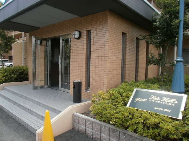  東海道本線<琵琶湖線・JR京都線>/瀬田駅 バス12分水天宮下車:停歩2分 3階 築18年