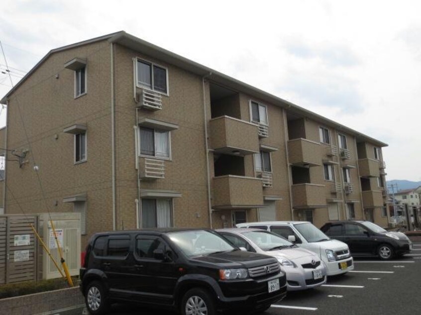  東海道本線<琵琶湖線・JR京都線>/瀬田駅 徒歩15分 3階 築15年