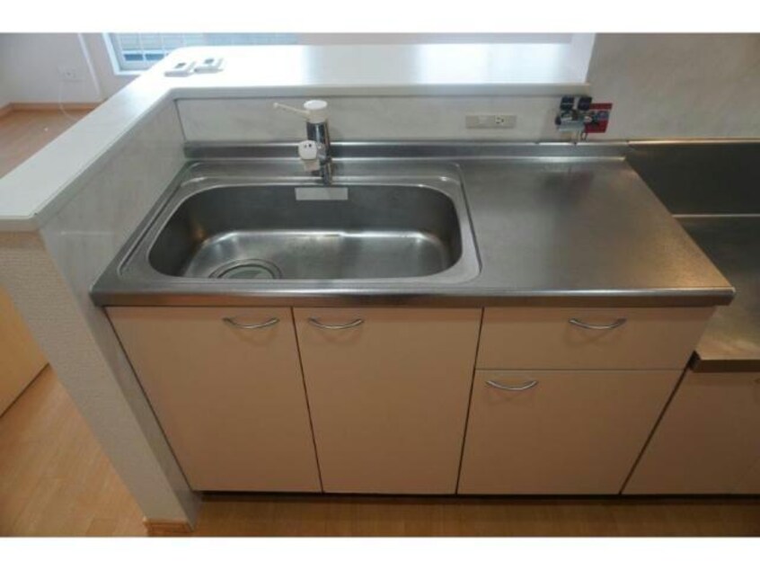  シャリテ高橋川