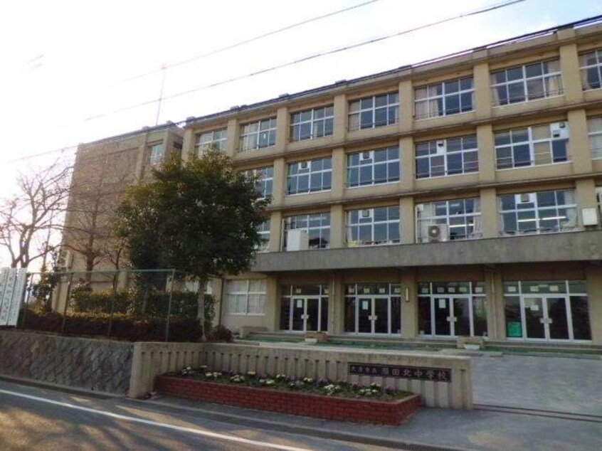 大津市立瀬田北中学校(中学校/中等教育学校)まで351m サンコーポ