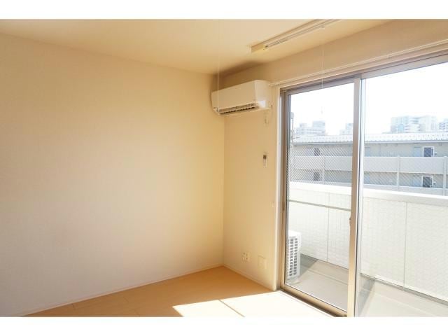  東海道本線<琵琶湖線・JR京都線>/瀬田駅 徒歩4分 3階 築15年