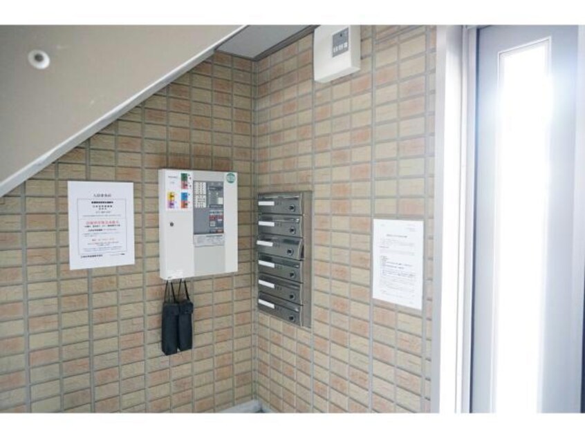  東海道本線<琵琶湖線・JR京都線>/瀬田駅 徒歩17分 1階 築15年