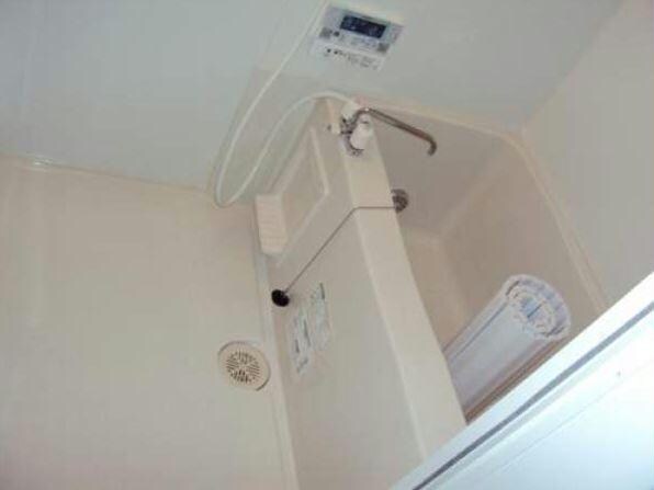  東海道本線<琵琶湖線・JR京都線>/瀬田駅 徒歩17分 1階 築15年