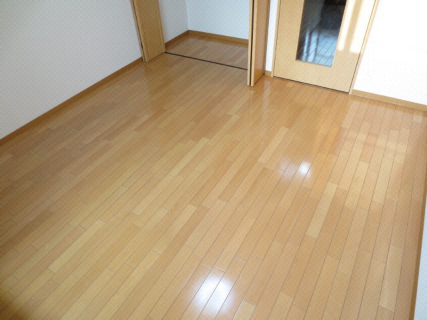  グランドパレス西大路