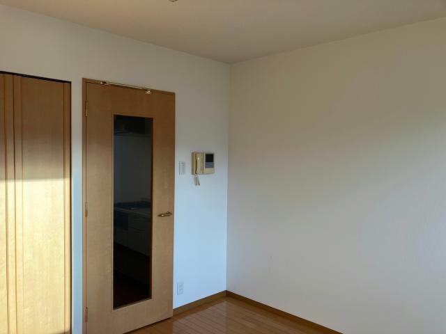  グランドパレス西大路