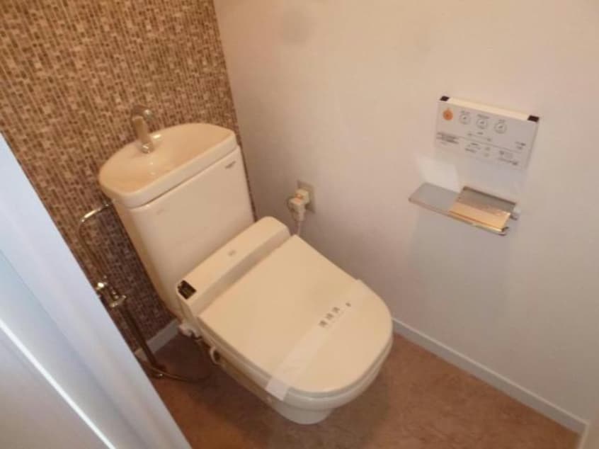  東海道本線<琵琶湖線・JR京都線>/大津駅 徒歩12分 5階 築37年