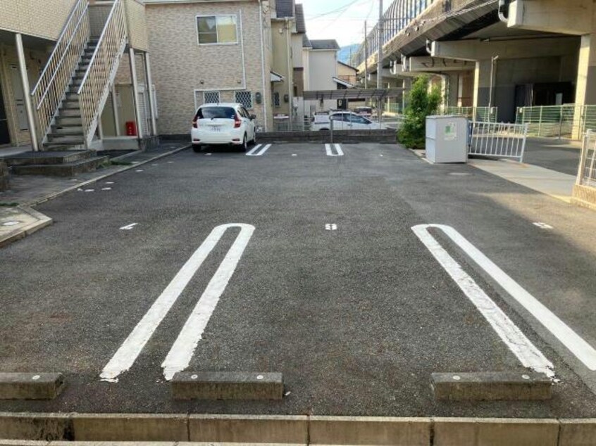  東海道本線<琵琶湖線・JR京都線>/石山駅 徒歩24分 1階 築13年