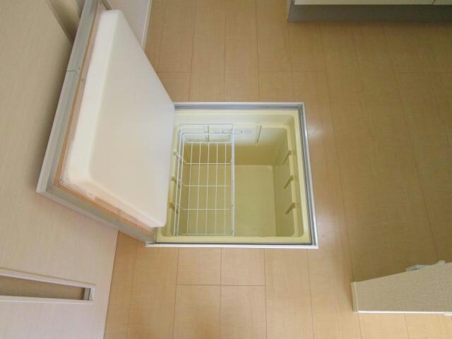  東海道本線<琵琶湖線・JR京都線>/石山駅 徒歩24分 1階 築13年