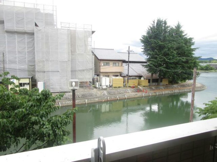  東海道本線<琵琶湖線・JR京都線>/石山駅 徒歩15分 1階 築12年
