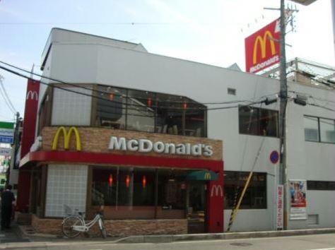 マクドナルド石山駅前店(その他飲食（ファミレスなど）)まで244m Ｊ　ＣＯＵＲＴ石山駅前