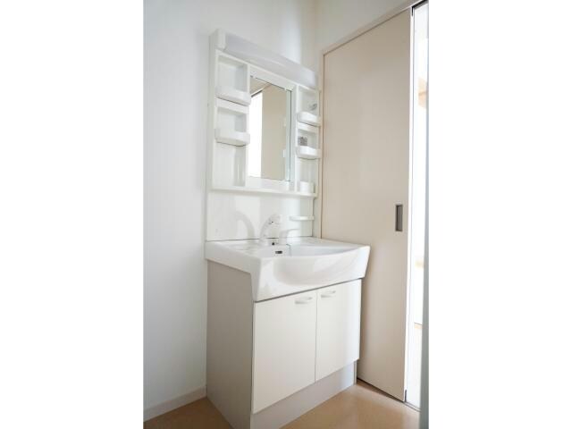  東海道本線<琵琶湖線・JR京都線>/石山駅 徒歩16分 1-2階 築12年