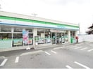 ファミリーマート大津黒津店(コンビニ)まで349m 東海道本線<琵琶湖線・JR京都線>/石山駅 バス15分稲津北口下車:停歩3分 1階 築11年