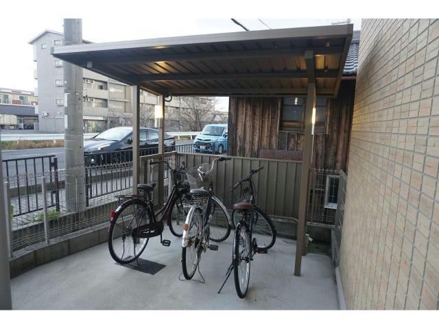  エスペランサ萱野