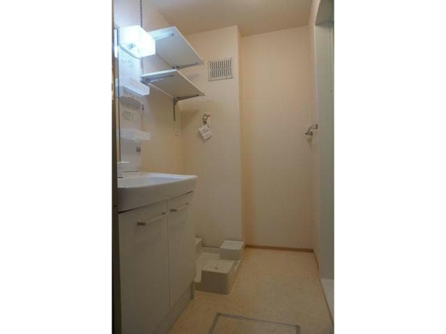  エスペランサ萱野