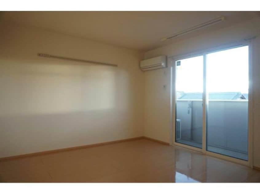  エスペランサ萱野