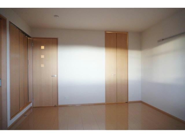  エスペランサ萱野