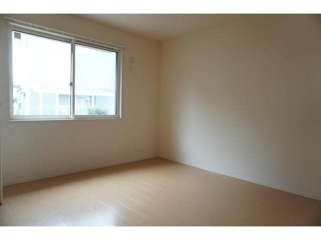  フェリーチェファミリアＢ棟