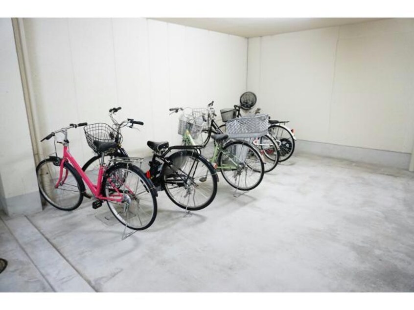  オークビレッジ長等