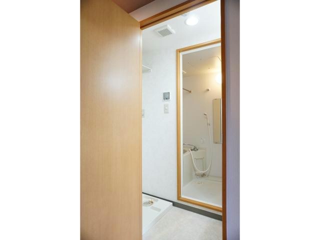  エルミナフラット御殿浜