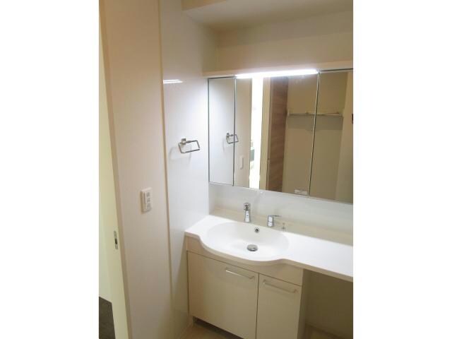  東海道本線<琵琶湖線・JR京都線>/石山駅 徒歩19分 1階 築7年