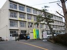 大津市立富士見小学校(小学校)まで695m 東海道本線<琵琶湖線・JR京都線>/石山駅 徒歩23分 3階 築7年