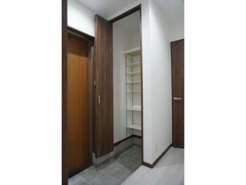  東海道本線<琵琶湖線・JR京都線>/瀬田駅 徒歩6分 1-2階 築4年