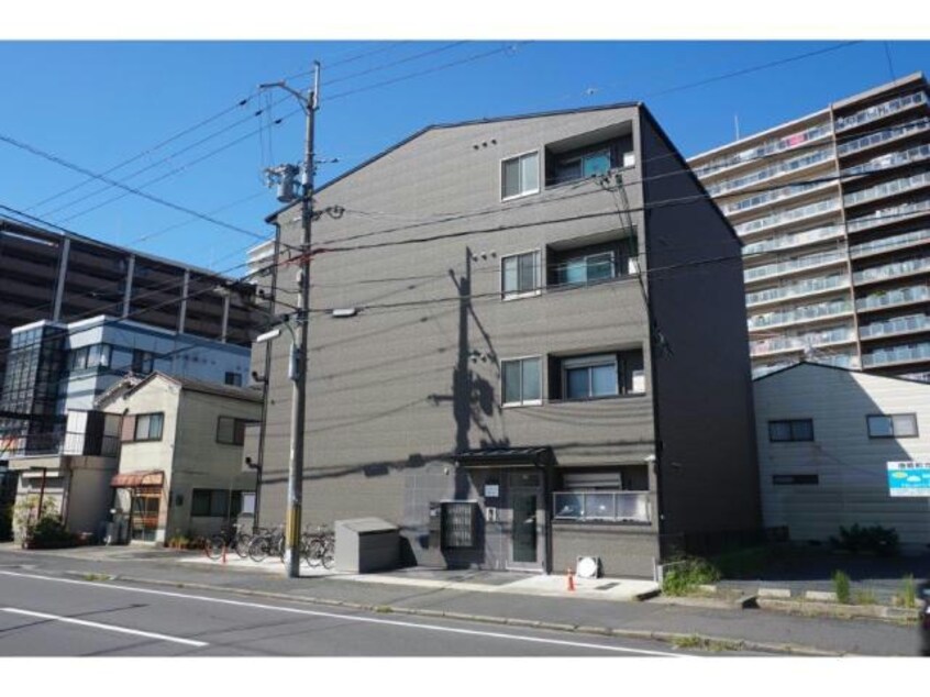  アークリード石山