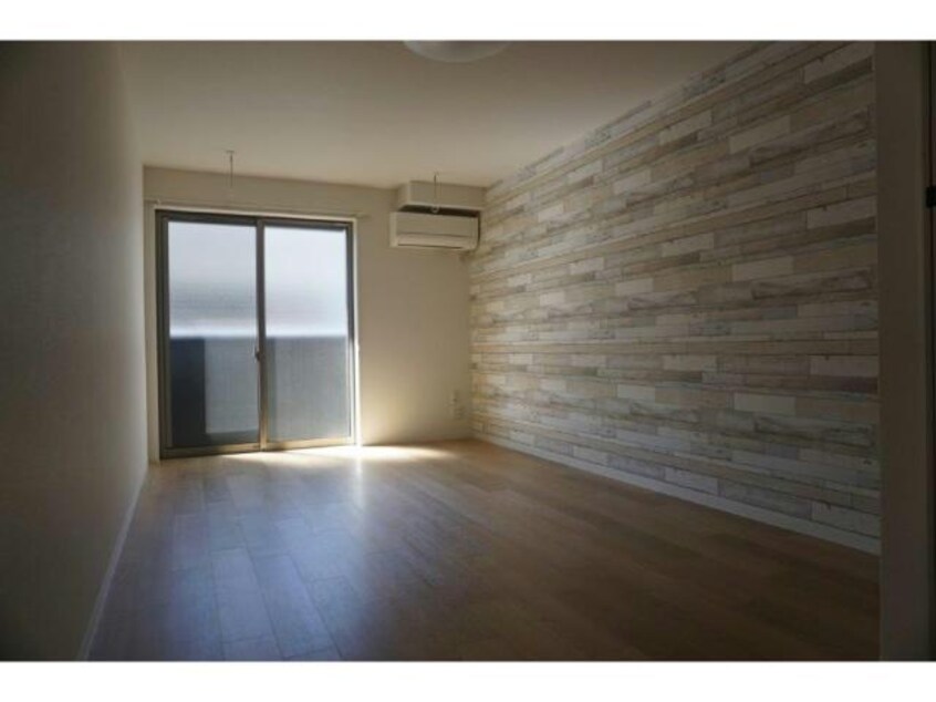  アークリード石山