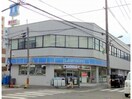ローソン大津栄町店(コンビニ)まで627m ベルヴィ石山