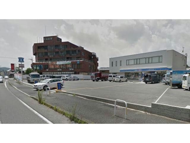 ローソン大津大江二丁目店(コンビニ)まで704m サニーサイド・レオ
