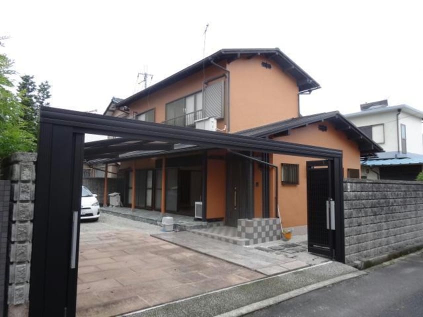  桜野町1丁目貸家