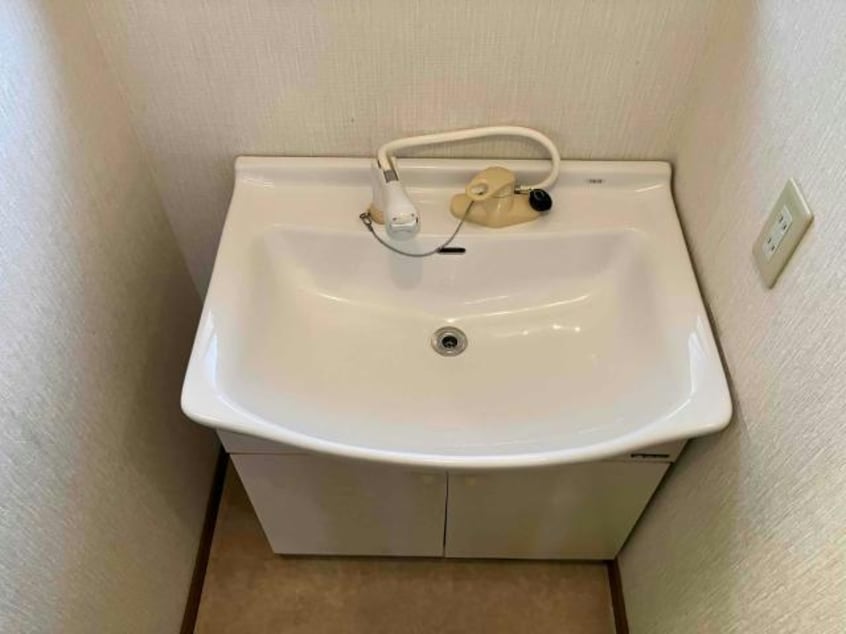  桜野町1丁目貸家