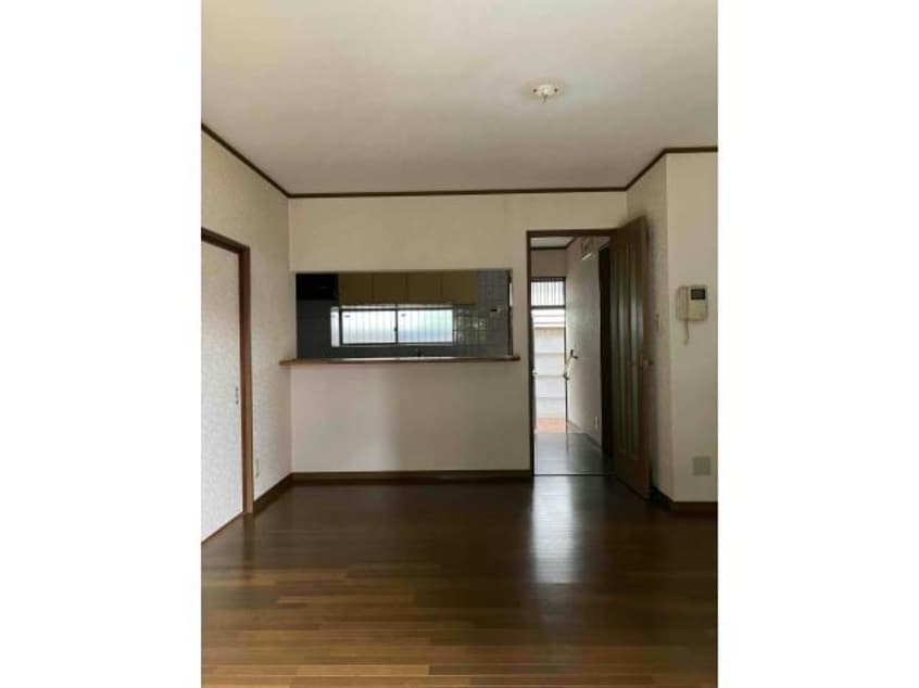  桜野町1丁目貸家