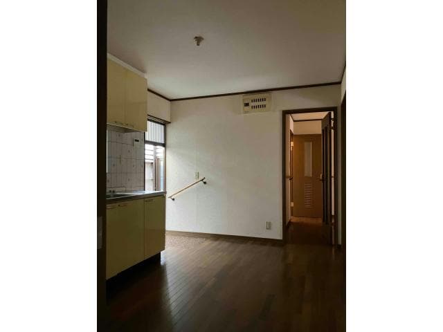  桜野町1丁目貸家