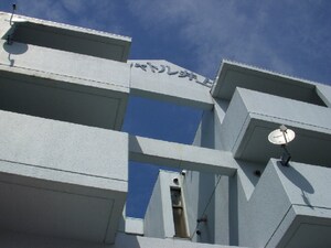 シャトル井上