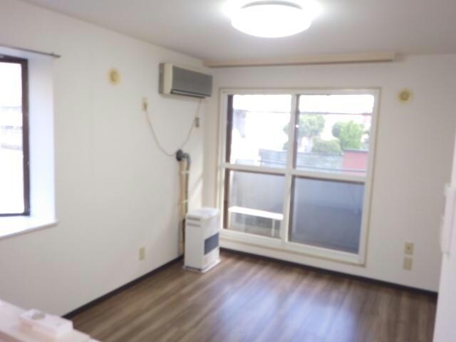  グランヴィレッジ元町