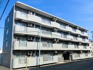 サン・ロイヤルハイツ