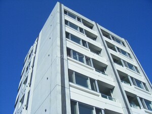 ＮＯＶＡシャトン