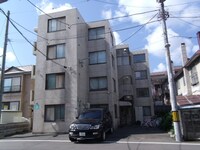 グランドールイースト
