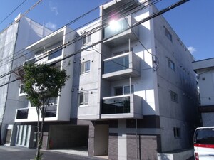 ＣＯＬＯＲＥ　ＭＯＴＯＭＡＣＨＩ【コローレ元町】