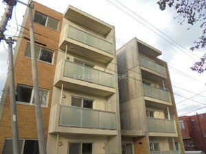 Ｌａ　Ｃａｕｓａ　Ｎ２２