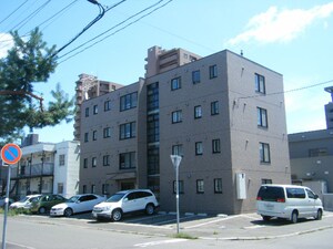 ＰＡＬＲＵ ＴＷＥＬＶＥ（パル