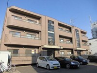 ウィスタリア３３