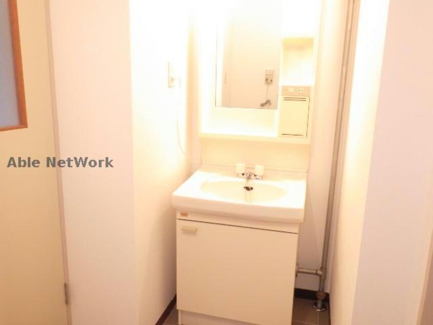  札幌市営地下鉄東豊線/新道東駅 徒歩13分 2階 築36年