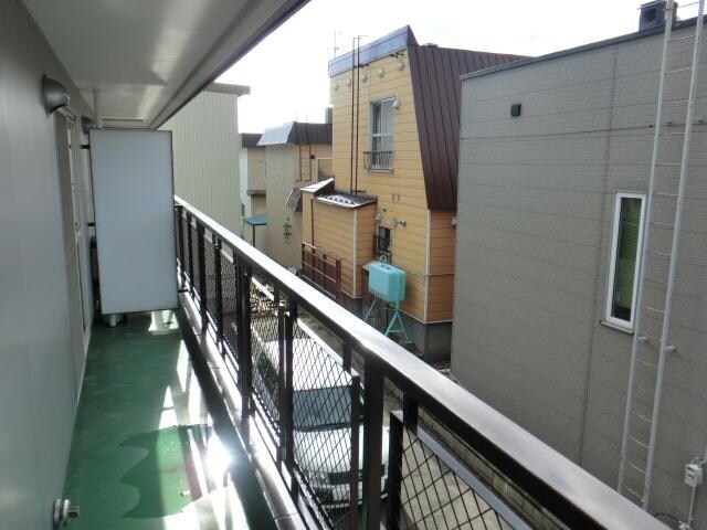  札幌市営地下鉄東豊線/新道東駅 徒歩13分 2階 築36年