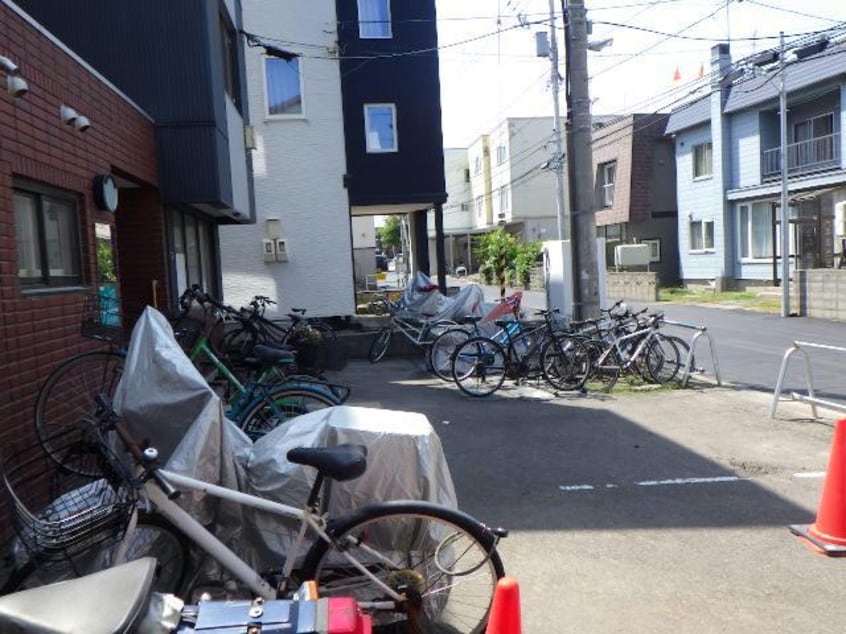  グラムール南平岸